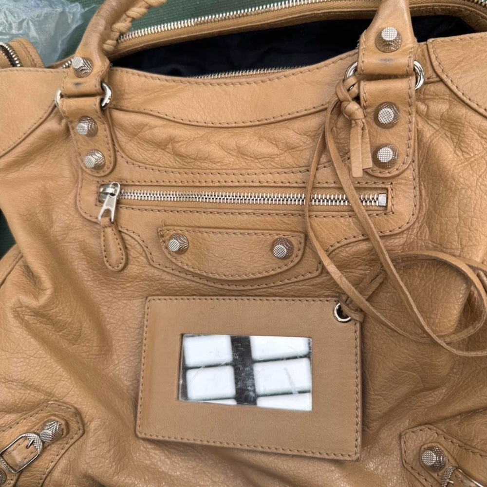 Balenciaga Tan City Bag Authentic Vintage - Picture 4 of 8